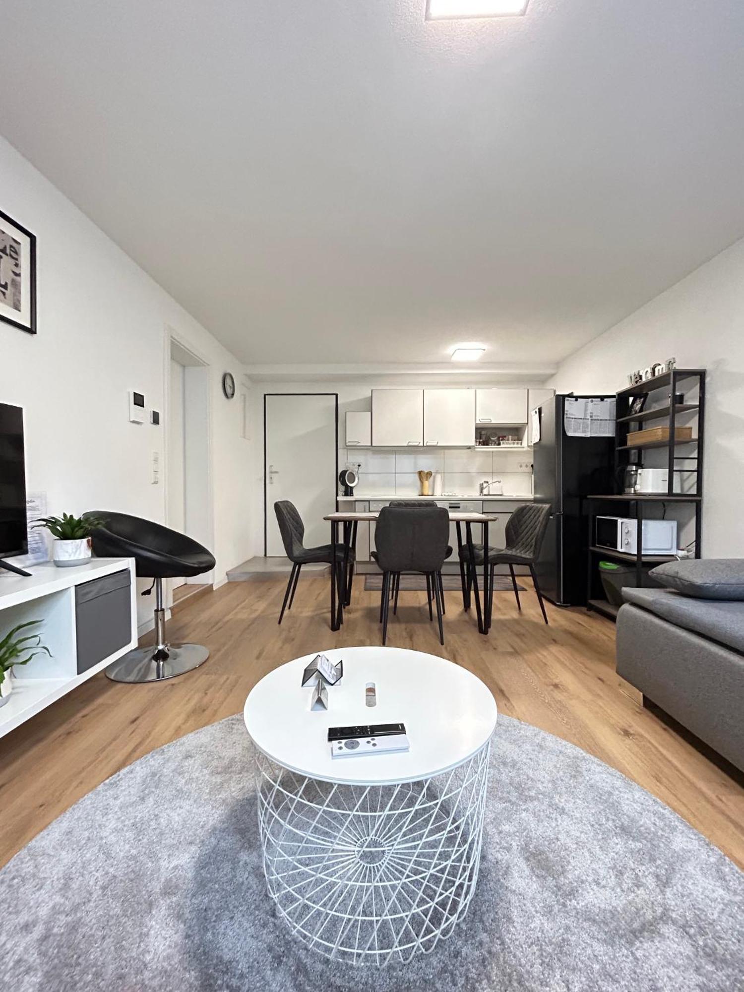 Souterrainwohnung - Remseck Am Neckar Ngoại thất bức ảnh