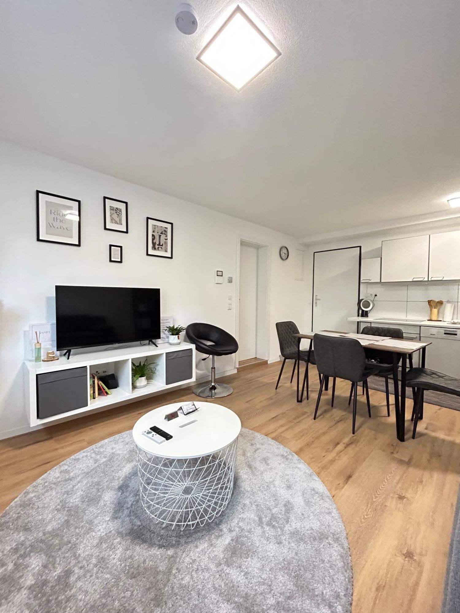 Souterrainwohnung - Remseck Am Neckar Ngoại thất bức ảnh
